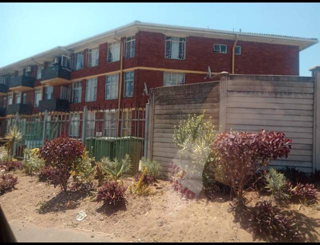 1 BEDROOM APARTMENT FOR SALE IN MEREWENT